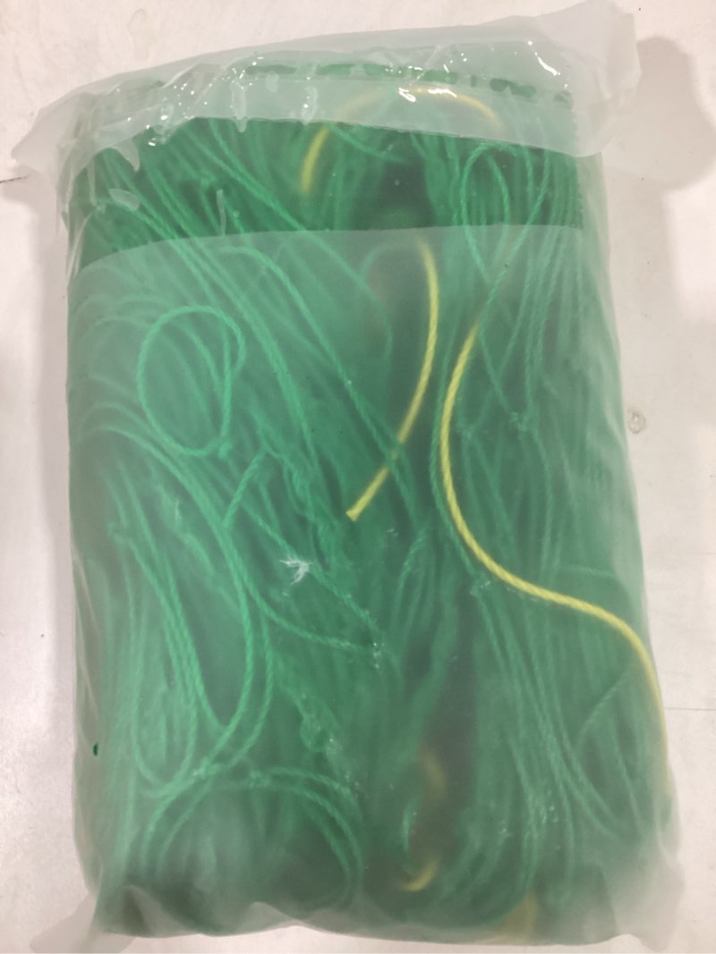 Condition photo showing Good Condition for HLARTNET Heavy Duty Garden Trellis (9 x 6.6 Ft) for Climbing Plants - Green Polyethylene (PE) Rectangular Netting for Cucumber, Bean, Green Peas, Tomato, Plants