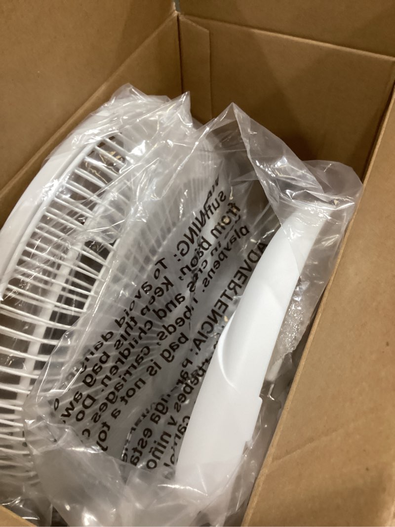 Condition photo showing Good Condition for BEYOND BREEZE Oscillating Table Fan Quiet 3-Speed 12-Inch Adjustable Tilt Fan with Safety Grill, Ideal for Home, Office, Dorm 12" Oscillating Table Fan