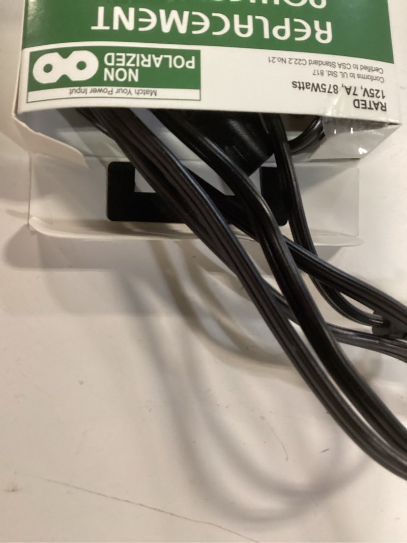 Condition photo showing Good Condition for 10 ft. non-polarized 2-conductor replacement power extension cord