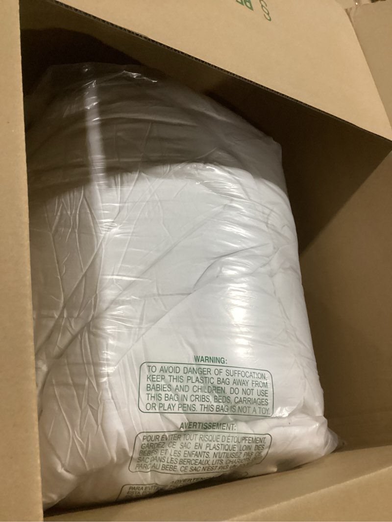 Condition photo showing Good Condition for ACCURATEX Duvet Insert Queen Comforter - 400GSM Fluffy Down Alternative Fill Hotel Collection Heavyweight Comforter, Warm Thick Duvet for Fall Winter, 8 Corner Tabs - Machine Washable,White,90x90 White Queen