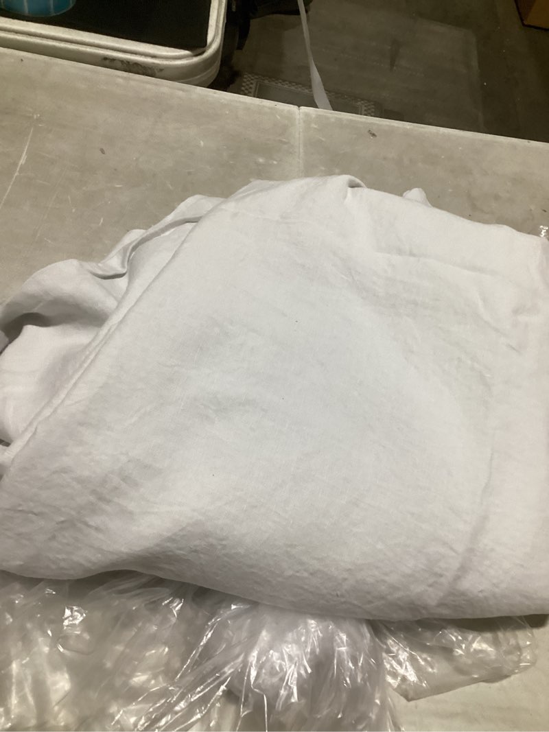 Condition photo showing Good Condition for european linen duvet cover full/queen