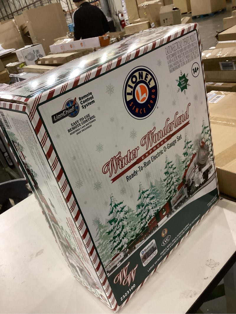 Condition photo showing New/Like New for Lionel Winter Wonderland LionChief 5.0 Electric O Gauge Train Set with Bluetooth & Remote One Color Traditional