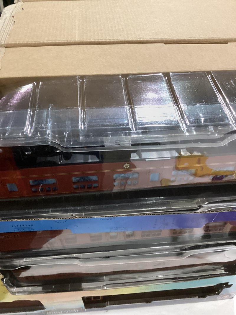 Condition photo showing As Is for Lionel Hogwarts Express Battery O Gauge Toy Train Set with Remote, Locomotive, Train Cars, & Track with Authentic Train Sounds, Lights, & Water Vapor Smoke Effects for Kids 4+