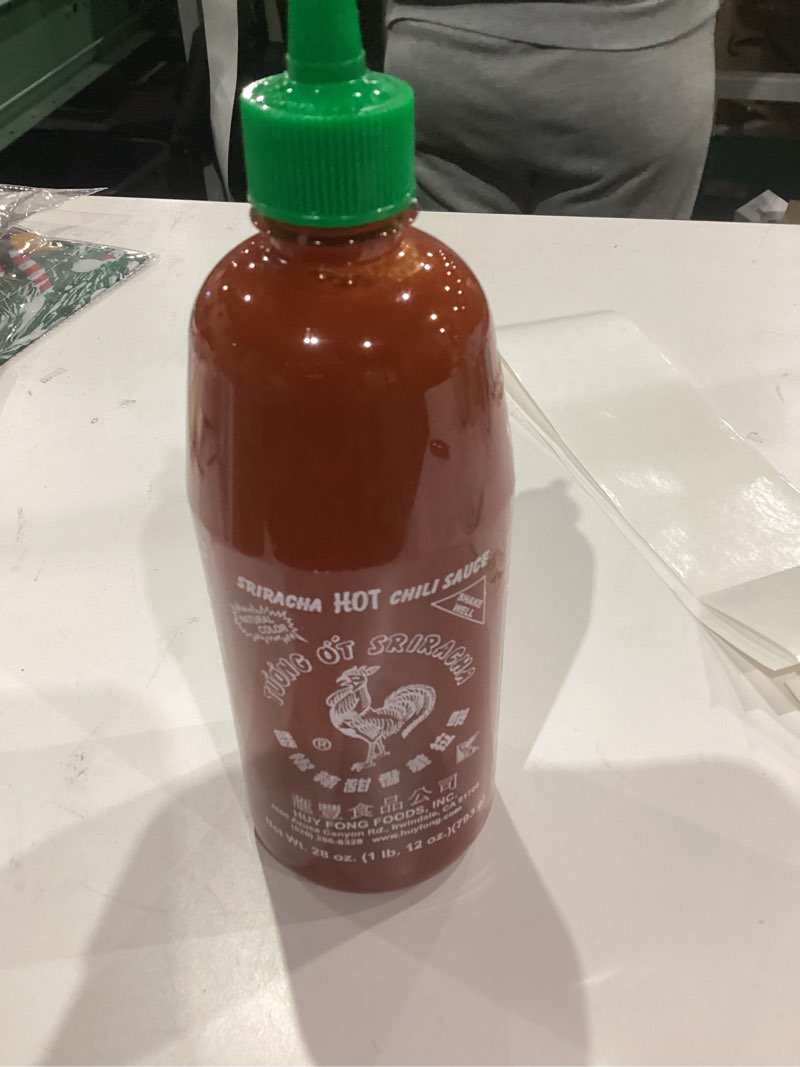 Condition photo showing New/Like New for TUONG OT SRIRACHA, SRIRACHA CHILI SAUCE