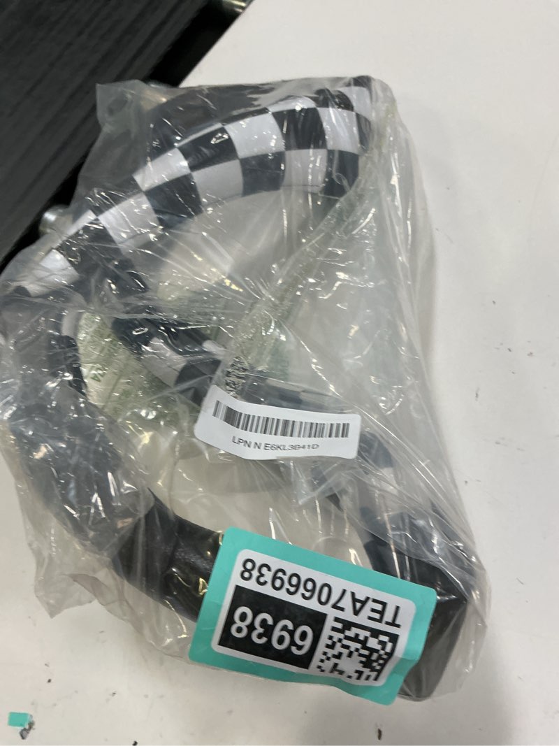 Condition photo showing New/Like New for evankin lattice leather steering wheel cover, black and white checker car accessories, non-slip and comfortable unisex universal steering wheel cover 15 inch for women men (black and white checker) leather black and white checkered