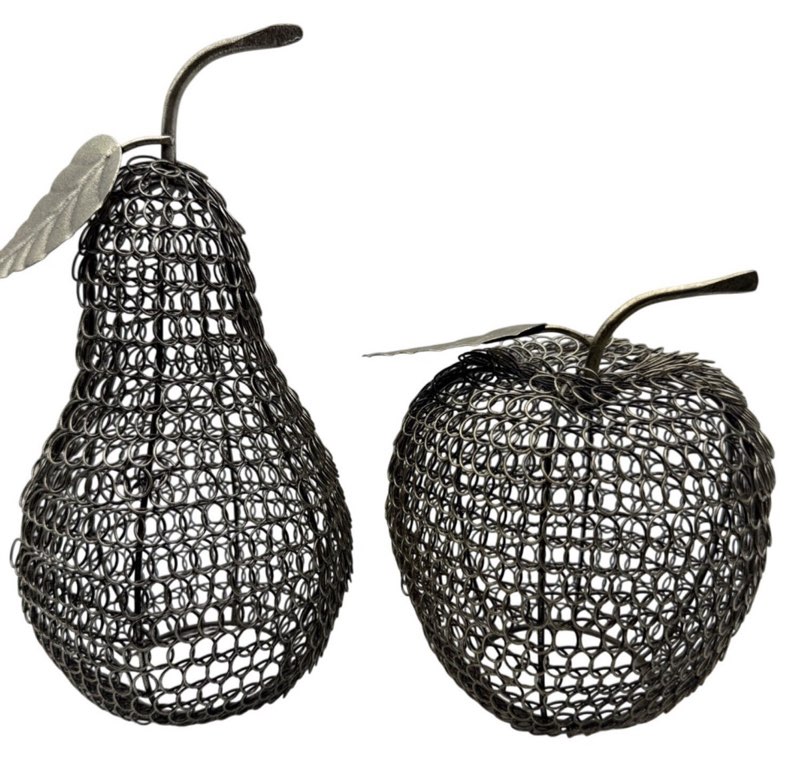 metal wire pear and apple decor