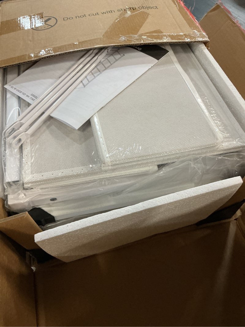 Condition photo showing New/Like New for furnulem white tall dresser for bedroom with 7 drawers, vertical chest of drawer in closet, nightstand storage tower unit organizer with fabric bins for dorm,living room,entryway,hallyway white 11.8"d x 15.8"w x 43.3"h (7 drawers)