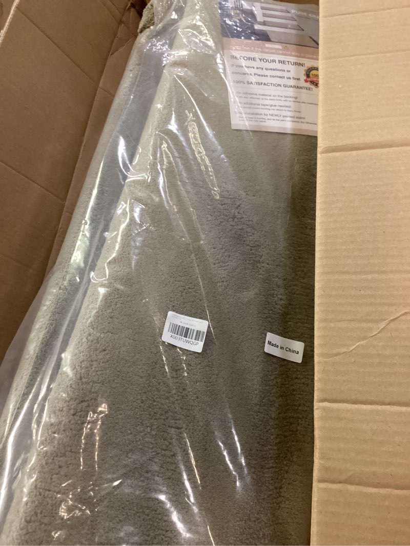 Condition photo showing New/Like New for PURE ERA Bullnose Carpet Stair Treads Set Tape Free Non-Slip Indoor Stair Protectors Pet Friendly Rugs Covers Soft Skid Resistant Washable Reusable 9.5" x 30"(14 Pieces,Cream Gray) Cream Gray 14 Pieces with Bullnose