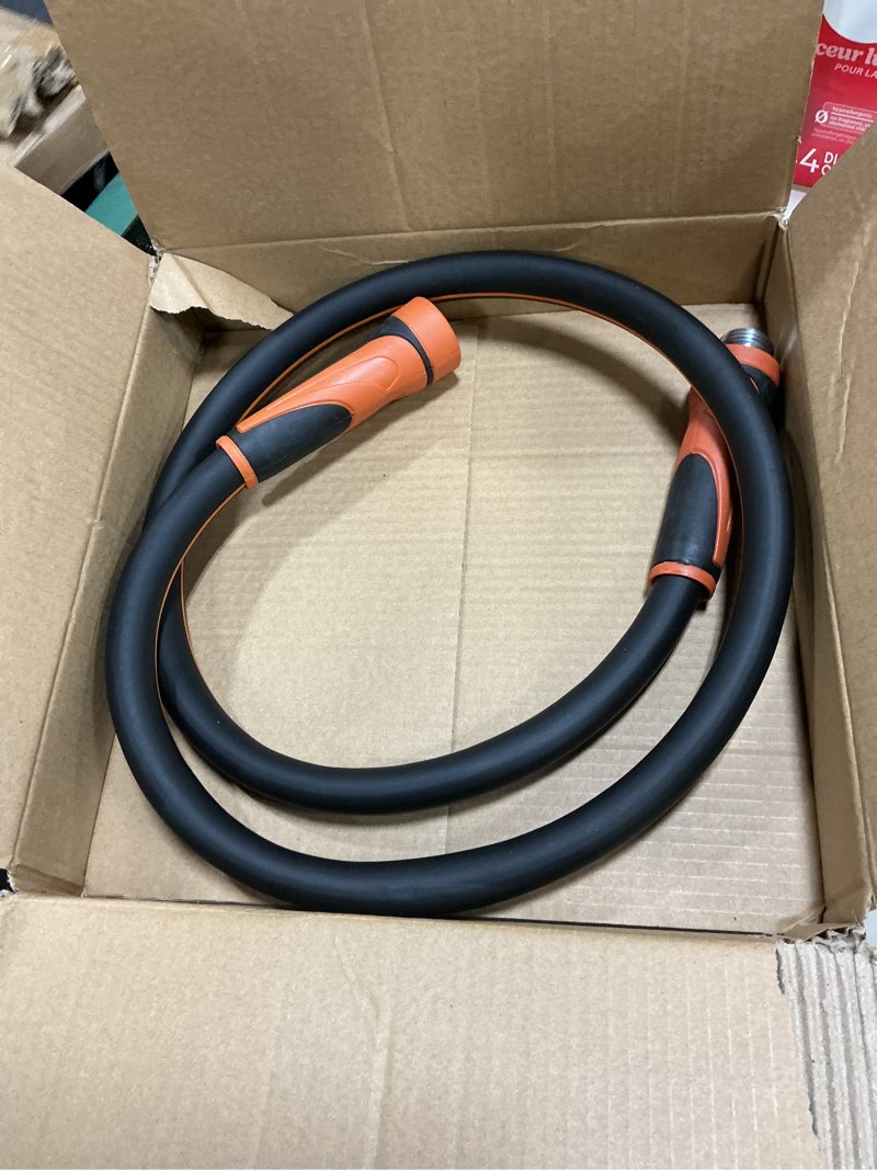 Condition photo showing Good Condition for giraffe tools garden hose 5/8", custom length, heavy duty, no kink, flexible, rubber garden hose, leakproof water hose, 600 burst psi, 5ft female to female hose