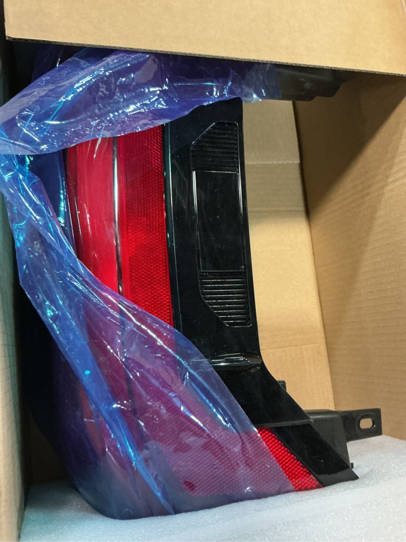 Condition photo showing As Is for dasbecan right passenger side tail light assembly rear lamp led type non sequential compatible with 2022 2023 2024 2025 toyota tundra replace 81550-0c130 (3 pin) right passenger side 3pin without trunk switch