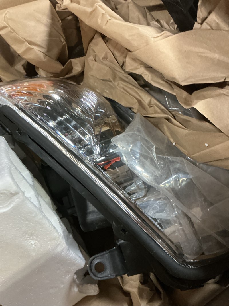 Condition photo showing Good Condition for compatible with 2010 2011 toyota camry headlights chrome housing amber reflector clear lens driver and passenger side?w/o bulbs?