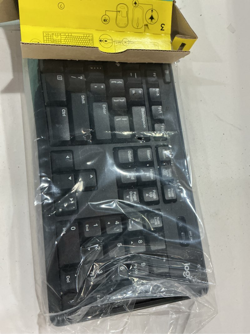 Condition photo showing Good Condition for logitech mk270 full size wireless keyboard and mouse combo - black combo black 1 pack
