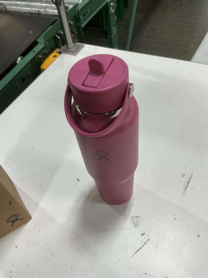 Condition photo showing Good Condition for hydro flask travel water bottle - insulated stainless steel - wide straw lid, non spill, leakproof in 40 oz reef pink