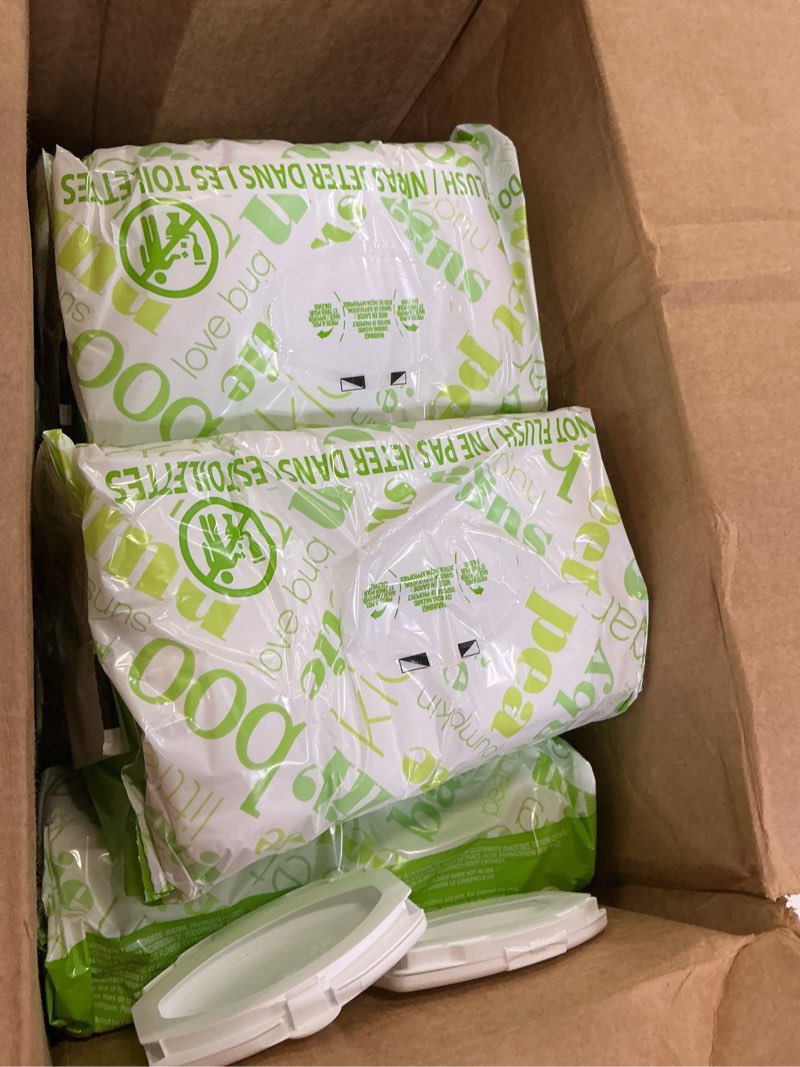 Condition photo showing New/Like New for amazon elements baby wipes, fresh, flip-top packs, 810 count, 9 packs of 90 counts