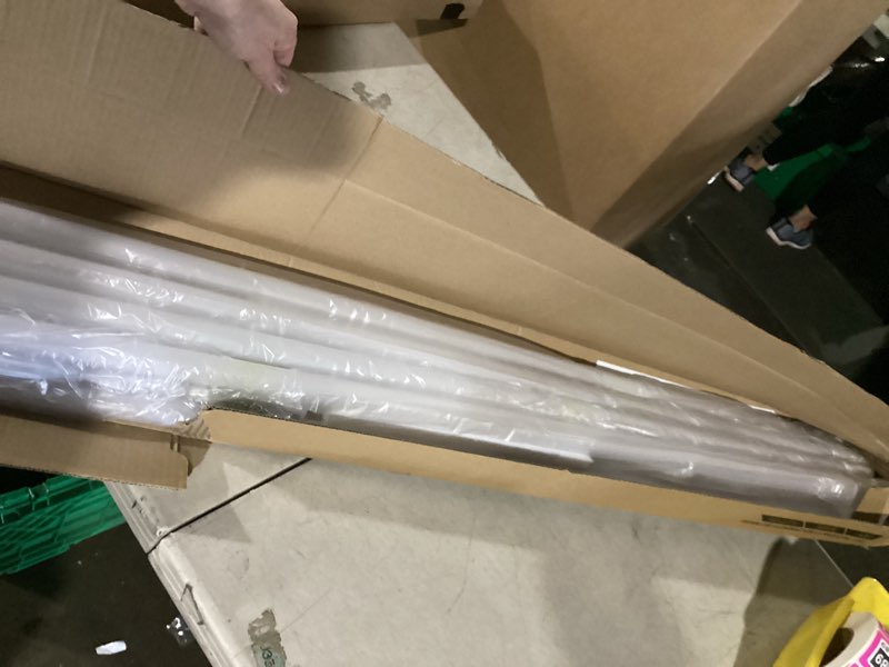 Condition photo showing Good Condition for hykolity 4 pack linkable led shop light, 4ft 42w [250w equivalent], 4400lm, 5000k daylight, with plug, utility light fixture, hanging or surface mount, white 42w-white-4ft