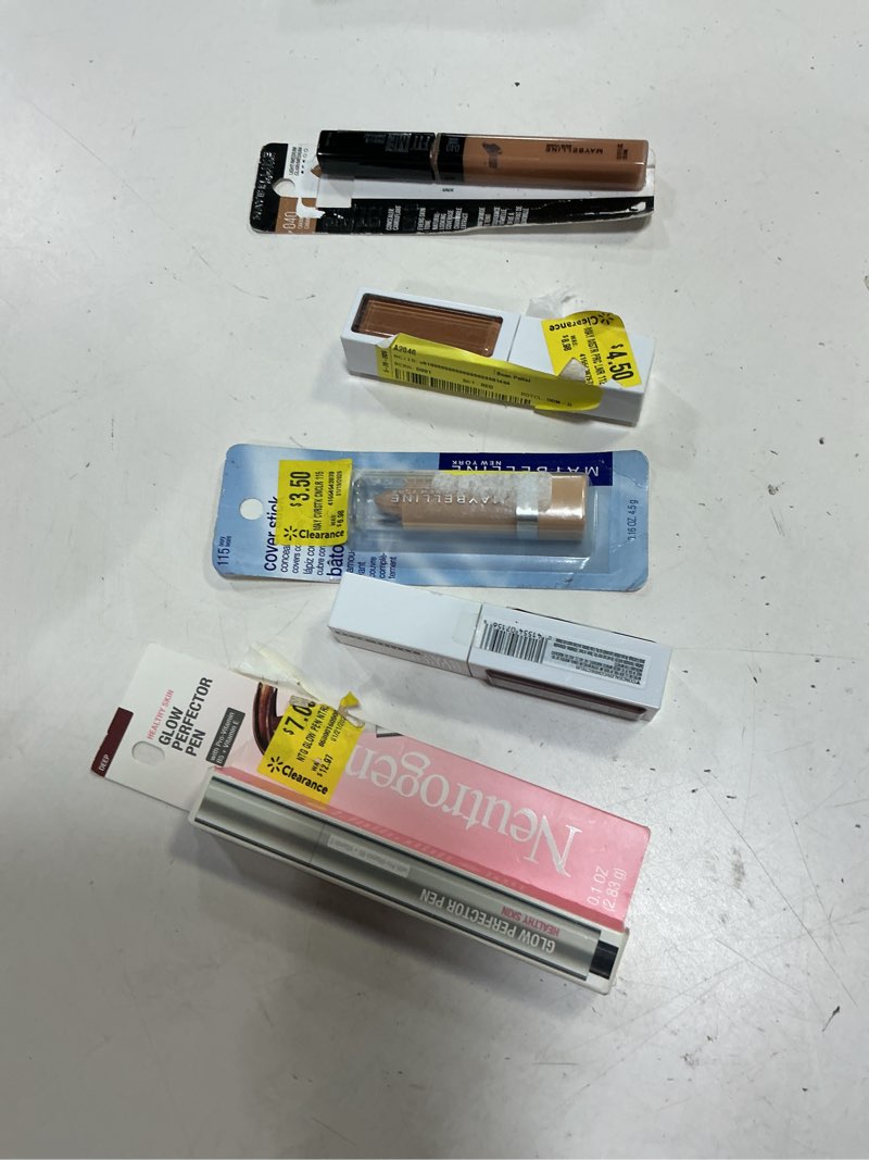 Condition photo showing Good Condition for pack of 5 assorted mixed makeup (cosmetics & skin care) (different brands)