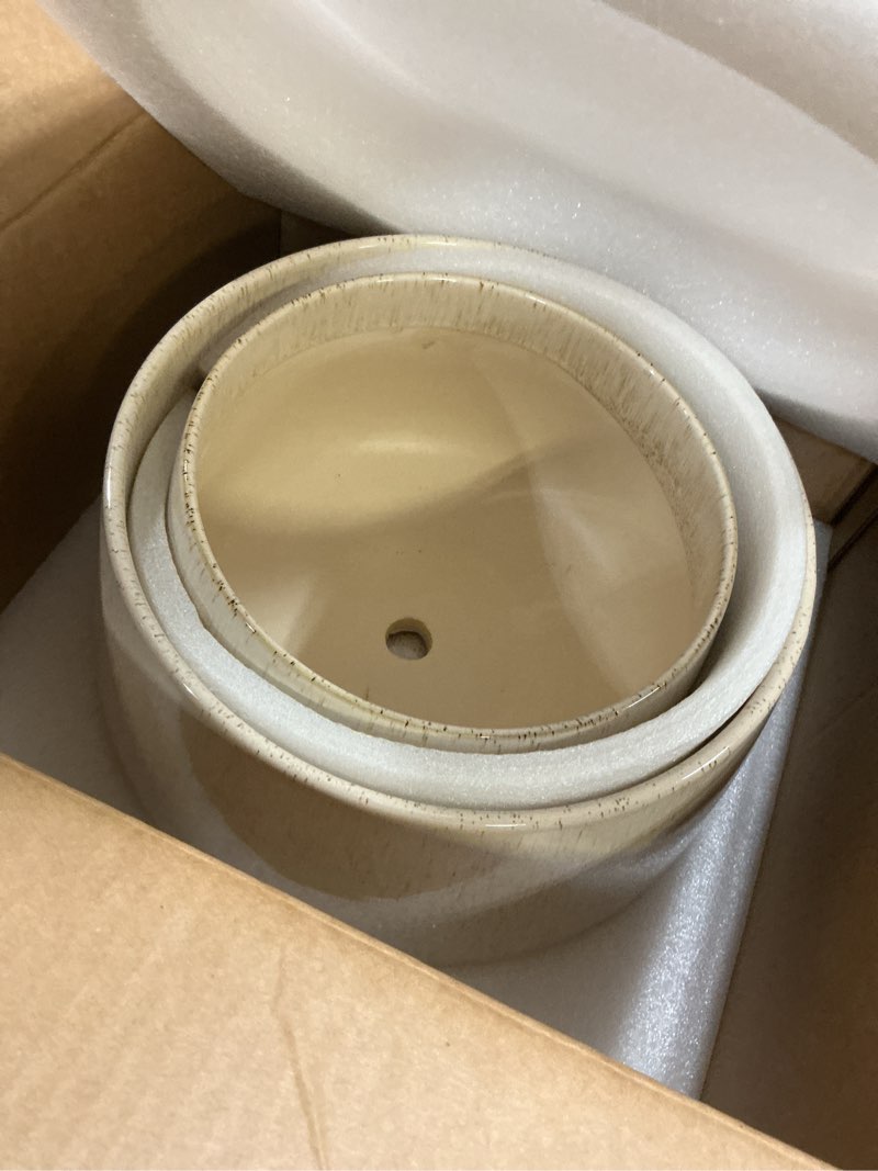 Condition photo showing Good Condition for le tauci ceramic plant pots, set of 2, 10 + 12 inch plant pot, elegant planters for indoor plants, sturdy planter with drainage hole and saucers, perfect for home decor, reactive glaze beige