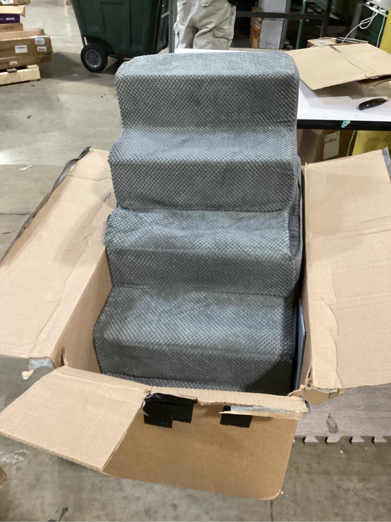 Condition photo showing Good Condition for zomisia dog stairs ramp for high beds up to 25\" h - 5 step pet stairs for small to large dogs, 35d foam dog steps for couch with non-slip bottom grey 5-step fleece-grey
