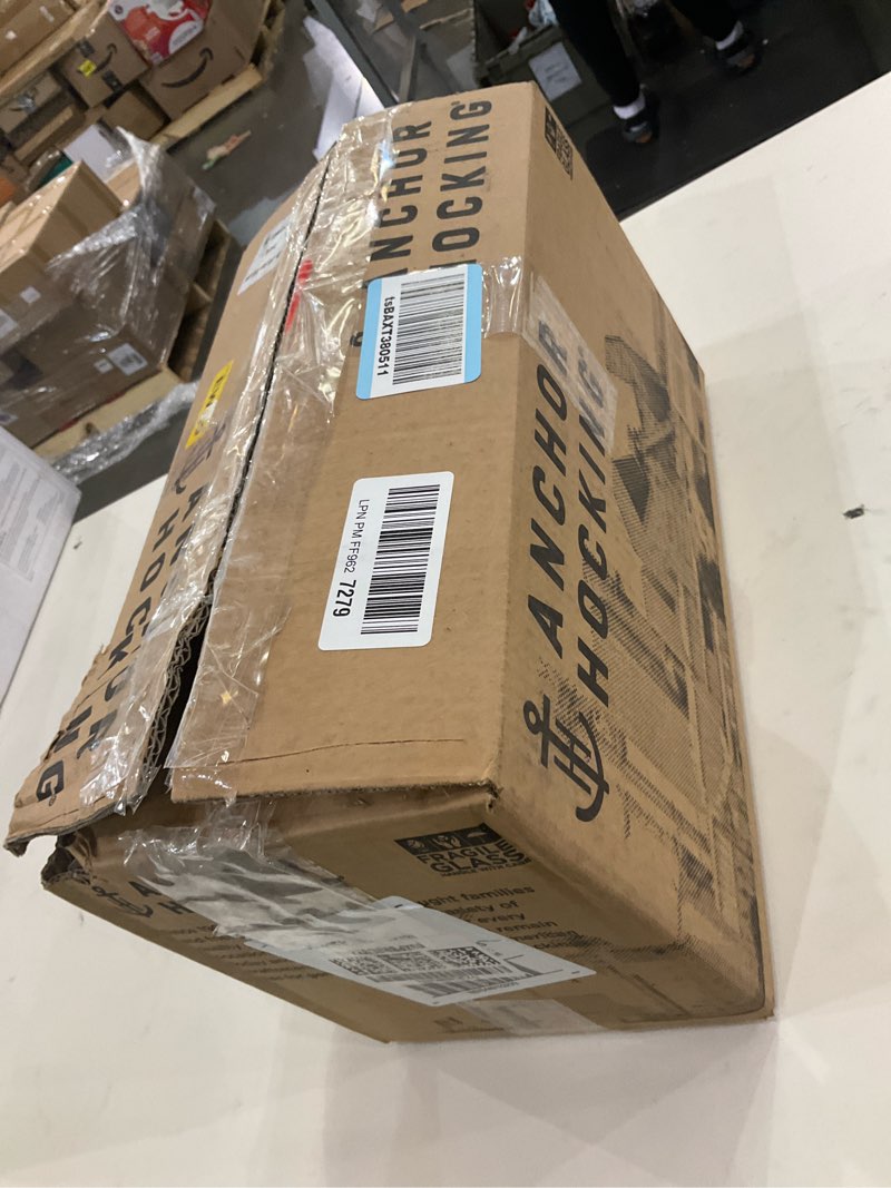 Condition photo showing As Is for Anchor Hocking Heritage Hill 1 Gallon Glass Jar with Lid, Set of 2 1 Gallon, Set of 2