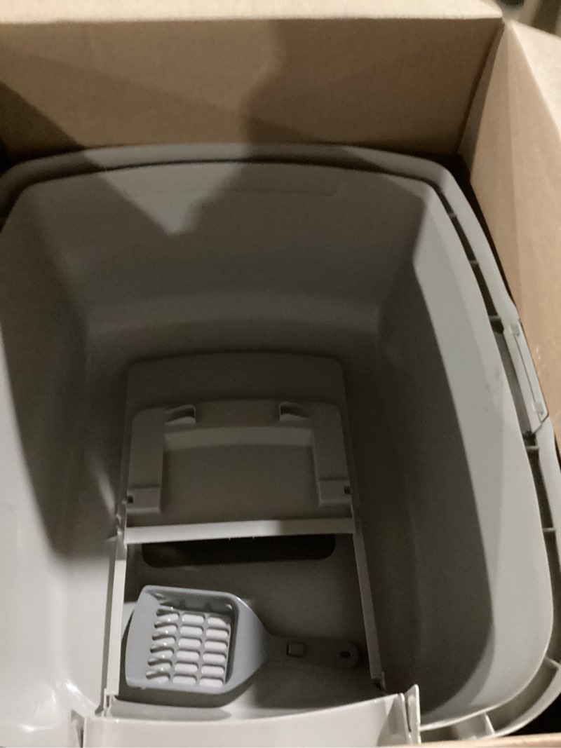 Condition photo showing Good Condition for IRIS USA Jumbo Enclosed Cat Litter Box with Front Door Flap and Scoop, Covered Kitty Litter Box with Handle and Buckles for Portability and Privacy, Gray