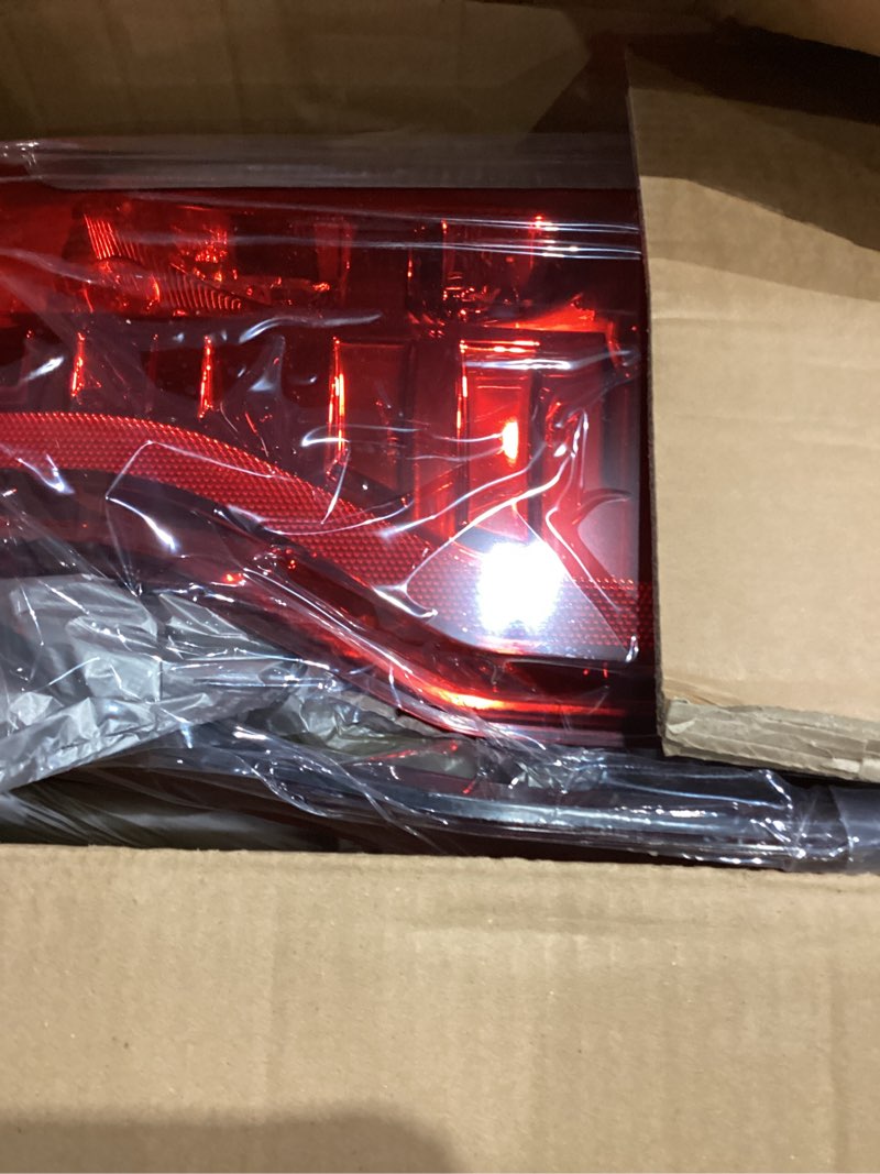Condition photo showing New/Like New for JFN Halogen OE Tail Lights Taillights Assembly for 2004-2012 Chevy Colorado & GMC Canyon, Red Rear Brake Signal Plate Tail Lamp Replacement W/O Bulb and Harness, Right and left Passenger Side, 2PCS