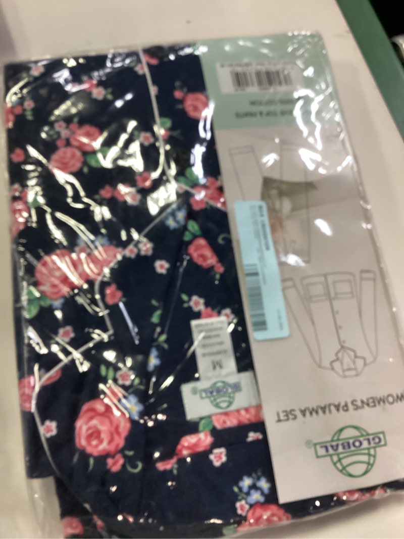 Condition photo showing New/Like New for global 100% cotton comfy flannel pajamas for women 2-piece warm and cozy pj set of loungewear button front top pants  size m