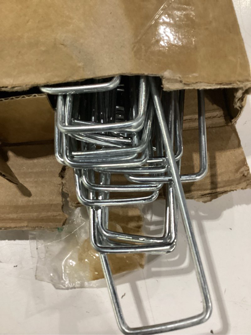 Condition photo showing Good Condition for gtongoko 50 pack galvanized landscape staples, garden stakes, tent stakes, plant cover stakes 6 inch for landscaping securing weed barrier fabric, irrigation tubing, holding fence