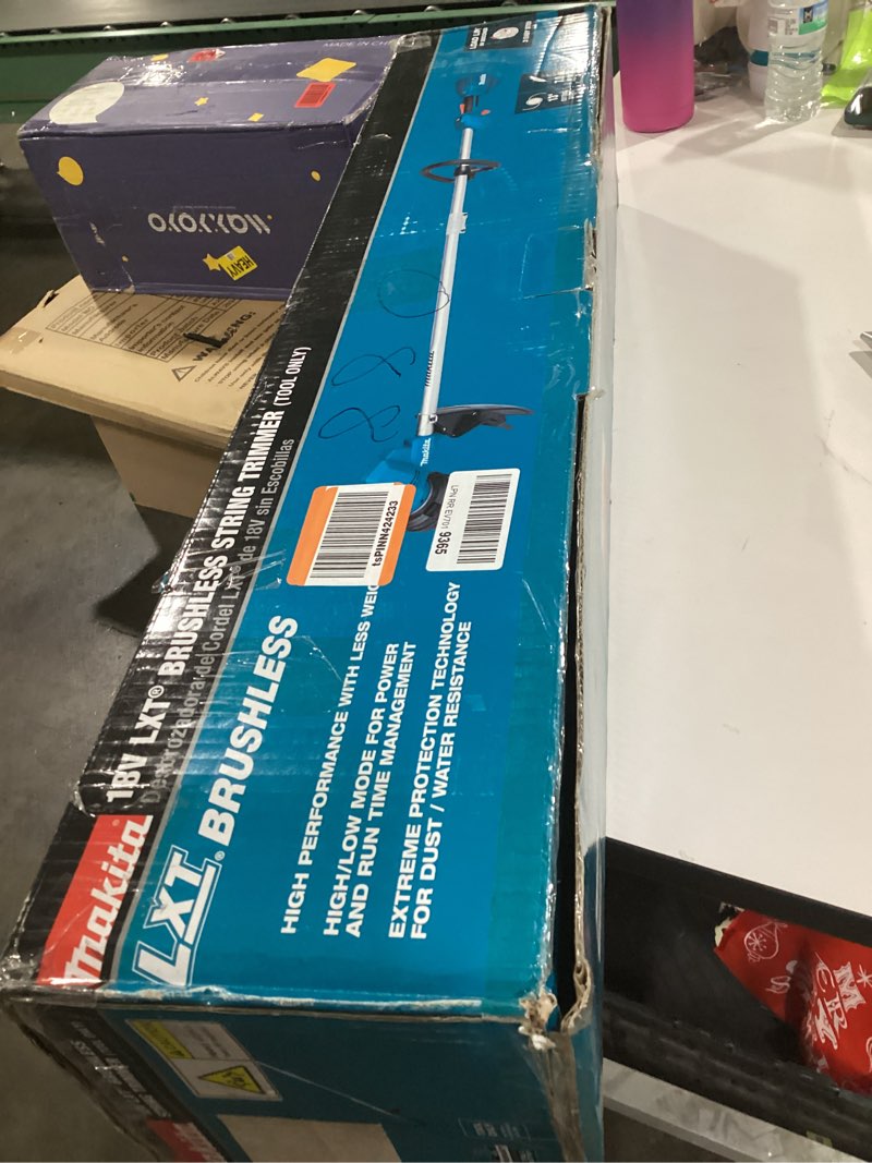 Condition photo showing As Is for Makita XRU23Z 18V LXT® Lithium-Ion Brushless Cordless 13" String Trimmer, Tool Only