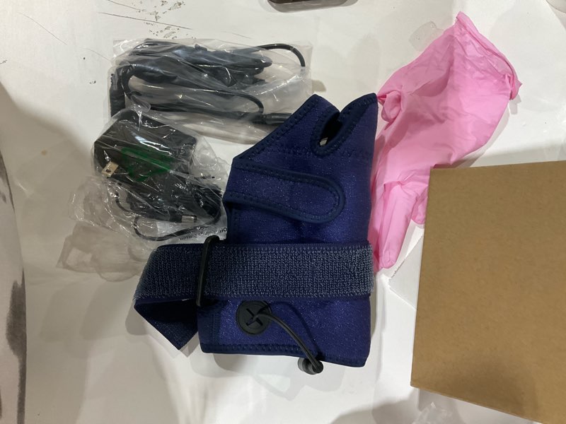 Condition photo showing Good Condition for CREATRILL Thumb & Wrist Brace for Carpal Tunnel Relief, Electric Hand Heating Pad for CMC Joint Thumb Arthritis, Tendonitis, Wrist Support L/XL Blue