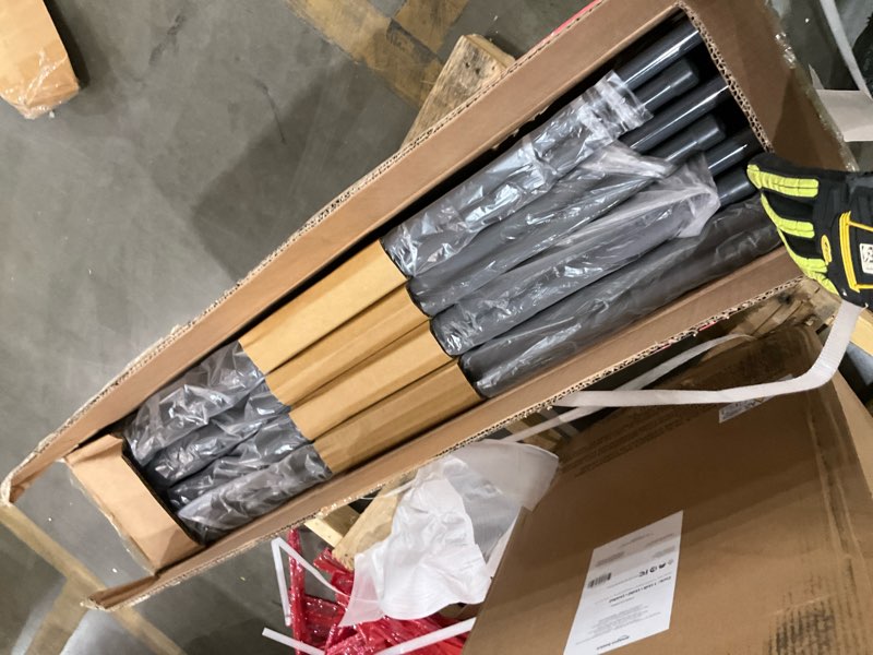 Condition photo showing Good Condition for folding chair set