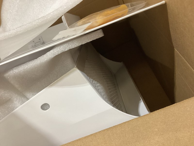 Condition photo showing New/Like New for 8 Inch Dryer Vent Cover Outside, Roof Vent Cap, Wall Vent Cover Outdoor Hooded Wall Vent with Backdraft Damper for Dryer Kitchen Bathroom Range Hood HVAC Duct Vent, Galvanized Steel 8 Inch White