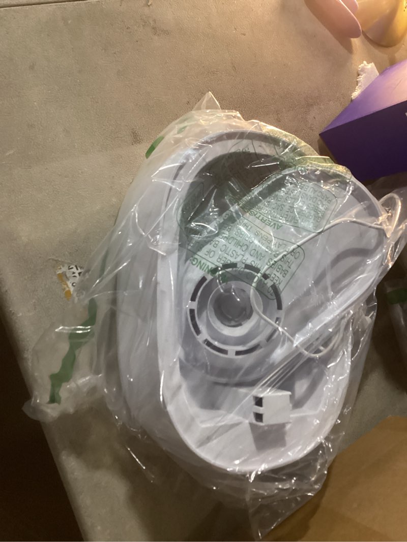 Condition photo showing Good Condition for Momcozy Baby Wipe Warmer, Innovative Spring Design, Large Capacity Wipes Dispenser, Fast and Even Heating, 4 Modes of Temperature Heating Control, Diaper Wipe Warmer with Night Light Classic WW01 60-80pcs Green