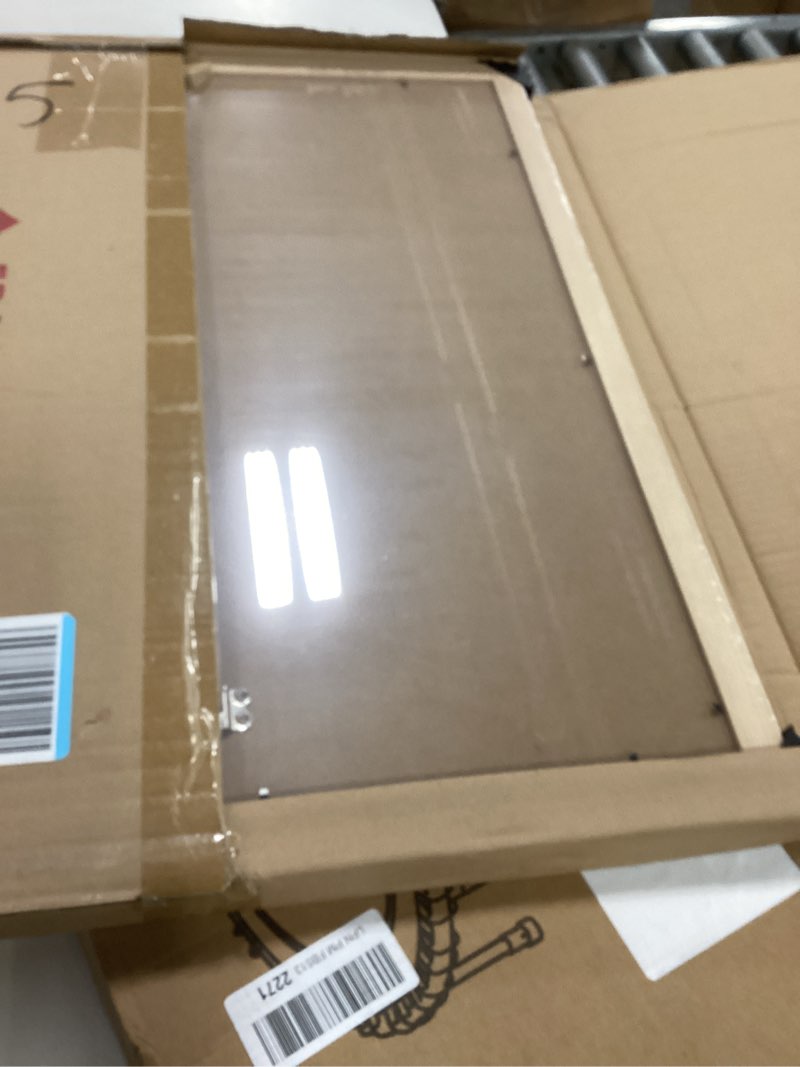 Condition photo showing Good Condition for 20x24 Frame Natural Woodgrain,Rustic 24x20 Picture Frame Beige, Art Pic Hanging Poster Frame, 20 by 24 Gallery Family Concert Portrait Photo Frame Anniversary/Birthday/Wedding/Thank you/Christmas Gift Natural beige 20x24in