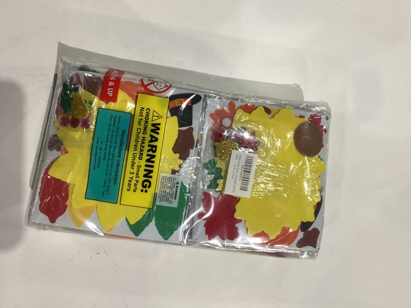 Condition photo showing New/Like New for Winlyn 24 Sets Thanksgiving Crafts Kits Fall Crafts DIY Turkey Ornaments Decorations Art Sets Autumn Maple Leaf Pumpkin Turkey Foam Stickers Arts and Crafts for Kids Classroom Activities Party Favors