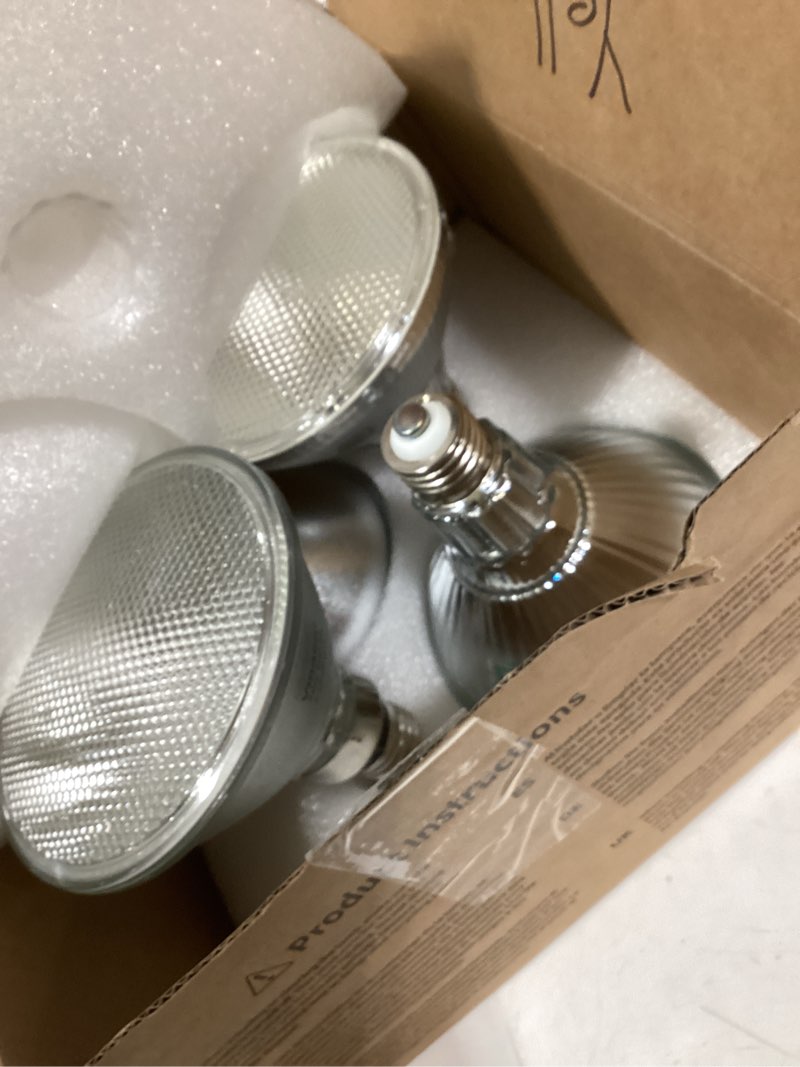 Condition photo showing Good Condition for PAR38 Halogen Flood Light Bulbs, 120 V 70W Halogen Bulbs, E26 Base, 2700K Warm White Light for Indoor and Outdoor 4 Pcs 70W-4Pack