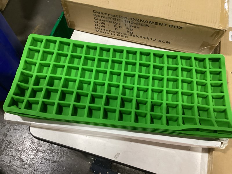 Condition photo showing New/Like New for 5 Pcs Silicone Food Molds for Harvest Right Freeze Dryer Harvest Right Medium Square Trays Dividers Food Mold for Fruit Vegetable Cake Freeze Drying Accessories (Large) Large 5