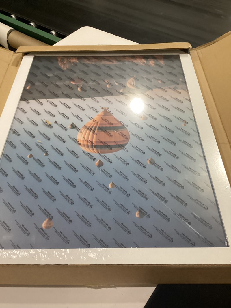 Condition photo showing New/Like New for jcjmy 20x27 picture frame white for puzzles poster photo picture, horizontal and vertical formats for wall hanging, 20 x 27 wall gallery poster photo puzzles frame for 20 by 27 photos posters,white white 20x27 inch