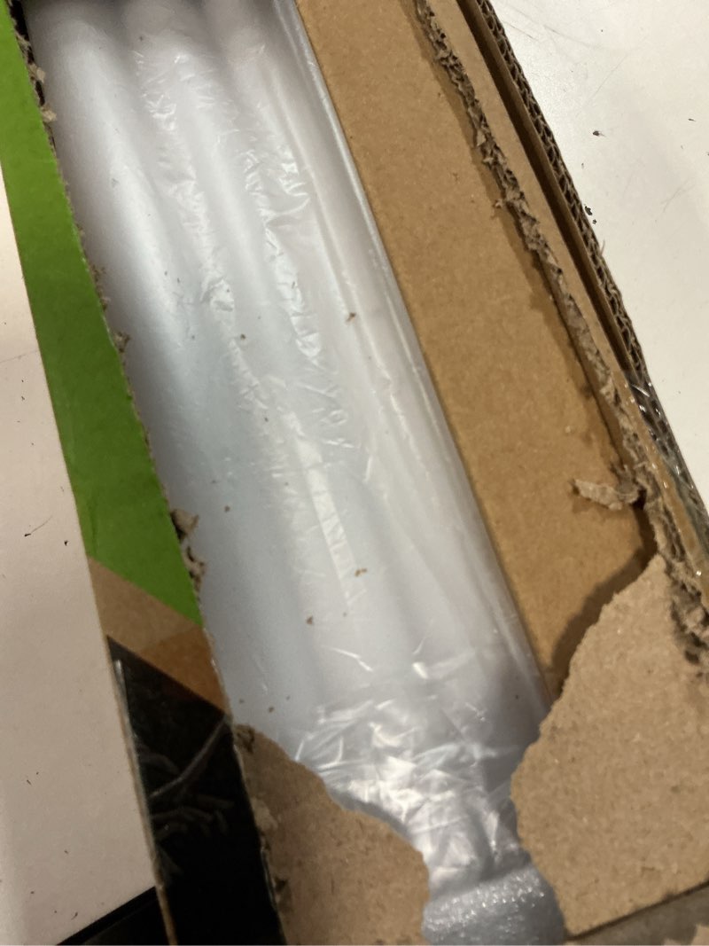 Condition photo showing Good Condition for (6 pack) 4ft t5 led integrated fixture, 6500k,20w,2300lm(super bright white) linkable led shop light,garage ceiling and cabinet light,strip light,corded electric with on/off switch
