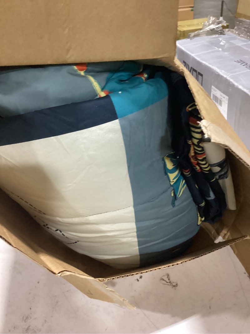 Condition photo showing As Is for jay franco kids comforter set includes sheets and pillow covers - soft and cozy bed set for stylish room decor, blue - star wars 01, 5 piece twin bedding blue - star wars 01 5 piece twin