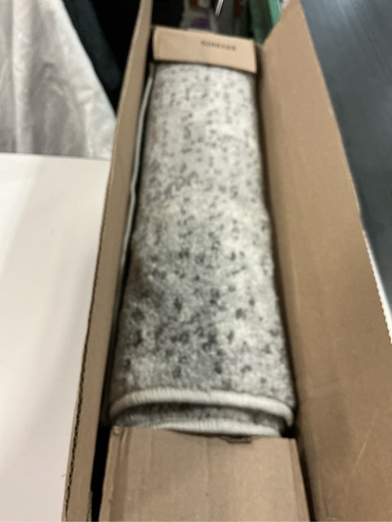 Condition photo showing As Is for nuLOOM Deedra Modern Abstract Area Rug - 2x8 Runner Rug Modern/Contemporary Grey/Ivory Rugs for Living Room Bedroom Dining Room Entryway Hallway Deedra Grey 2' x 8' (Rectangular)