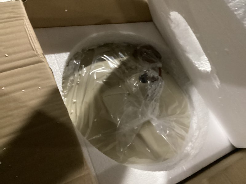 Condition photo showing New/Like New for Similar to photo) Nordic Concrete Lotus Flower Chandelier Fixture Grey Cement Ceiling Pendant Light Mid Century Modern Lighting Bedroom Pendant Lamp for Nightstand Bedside Kitchen Island Dining Room 40CM