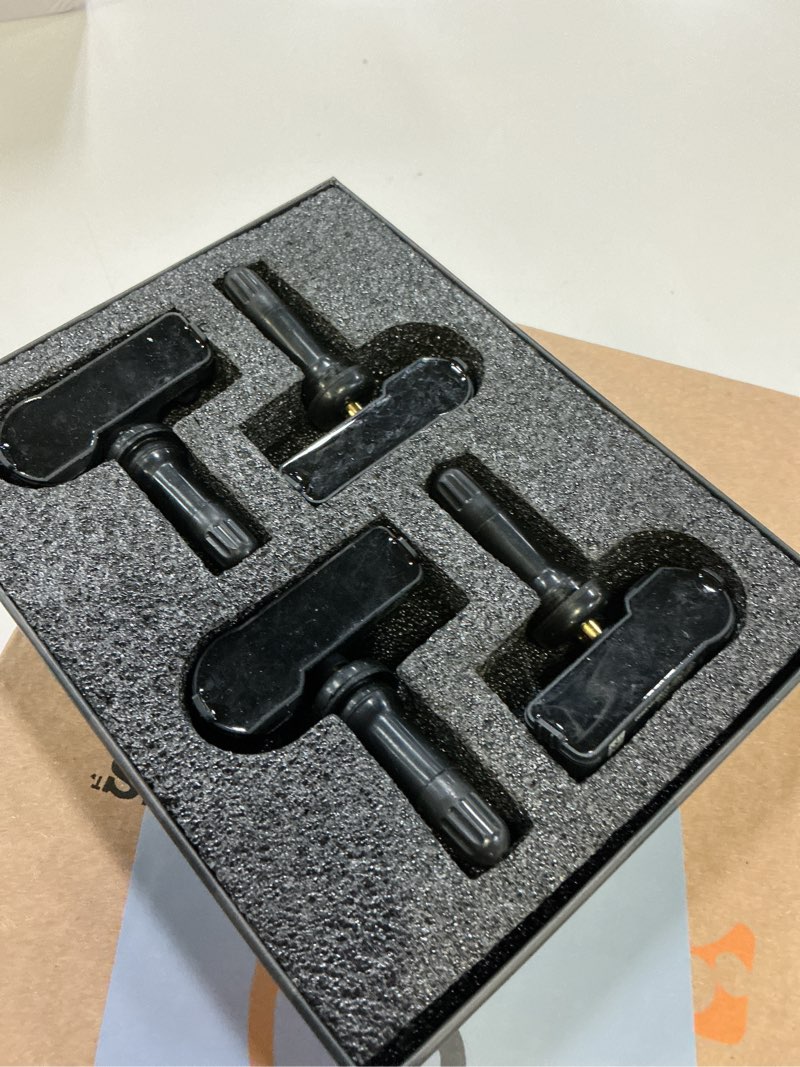 Condition photo showing New/Like New for tpms chevrolet pre-programmed tire pressure sensor,with:?trax(13-22)|suburban1500/2500(07-19)|traverse(09-17)|camaro(10-15)|impala(05-20)|cruze(11-15)|sonic(12-20)/#13598771(4 pcs) 315mhz