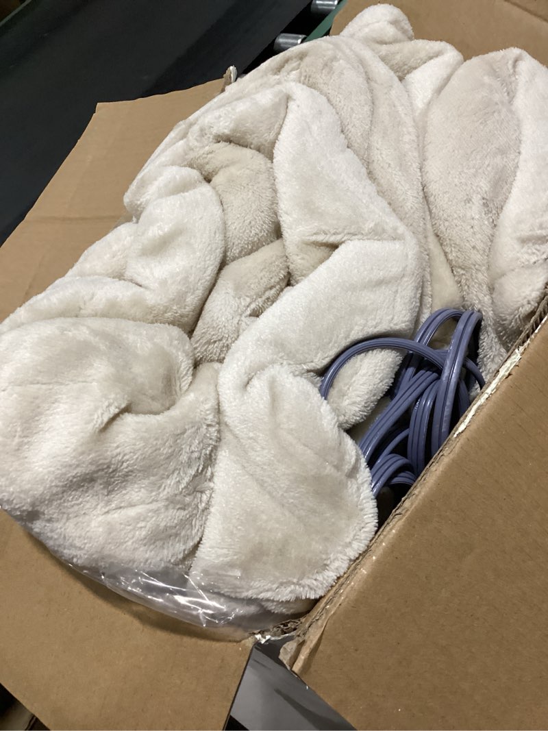 Condition photo showing As Is for Westinghouse Electric Blanket Queen, Heated Blanket Queen Size with 10 Heating Levels and 1 to 12 Hours Heating Time Settings, Flannel to Sherpa Reversible, Machine Washable (84" x 90", Beige) Beige Queen 84"x90"