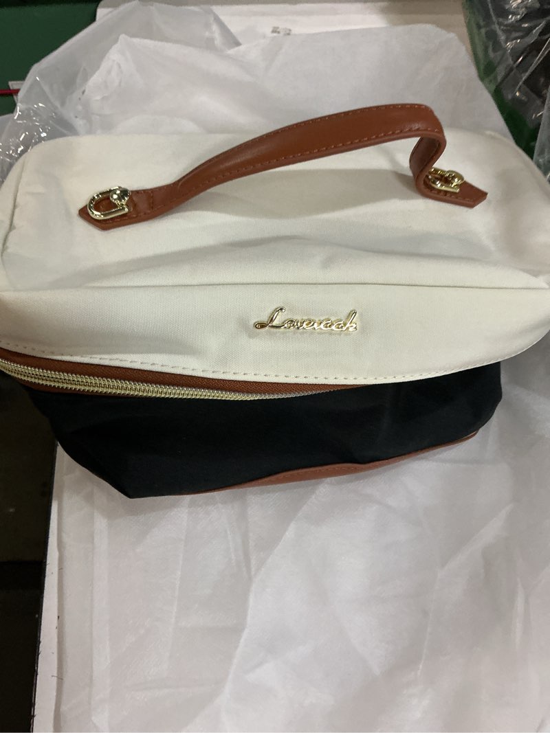 Condition photo showing Good Condition for lovevook insulated lunch bag for women,large adult lunch box for women,leakproof cooler bag for office picnic hiking beach,lunch tote bag with adjustable shoulder strap