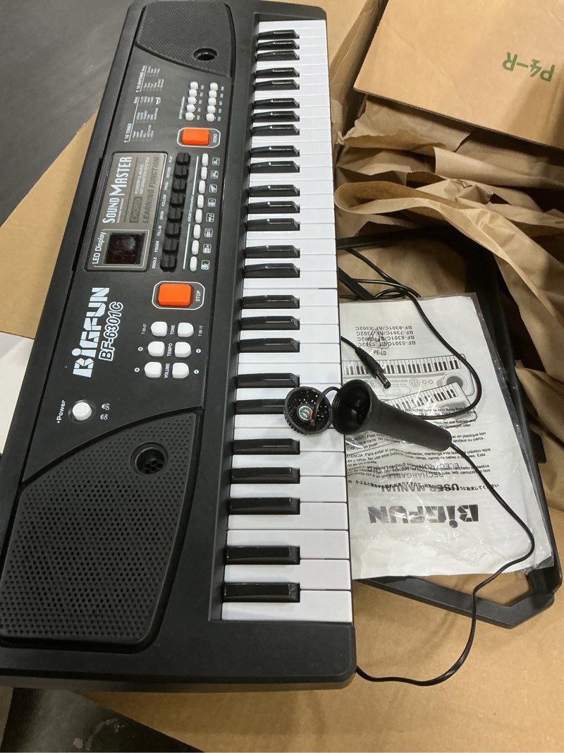 Condition photo showing As Is for M SANMERSEN Piano for Kids with Microphone, Keyboard Piano for Beginners Electronic Keyboard 61 Keys with Dual Speakers/LED Display/AUX-in Jack/Music Stand Piano Toys for Boys Girls Ages 3-12 24.8*7.8*2.4inch