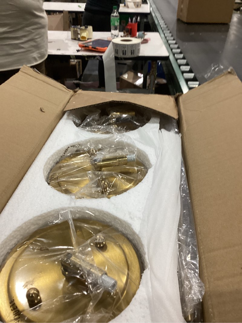 Condition photo showing Good Condition for 3-pack pendant lights kitchen island, gold hanging lights fixtures with clear glass globe shade, brass kitchen island lighting for dining room, ad-22280-1p3-gd clear glass globe 3-pack