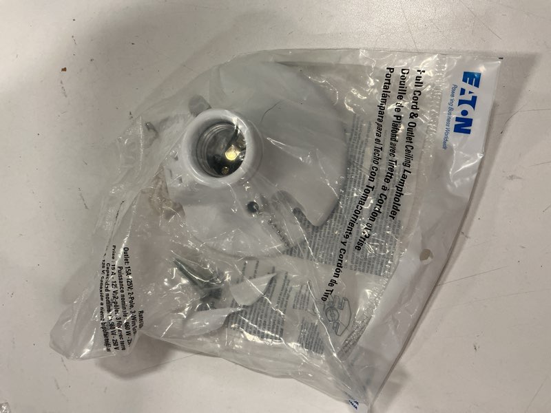 Condition photo showing New/Like New for Eaton 660 -Watt Plastic Keyless Ceiling Socket , White 