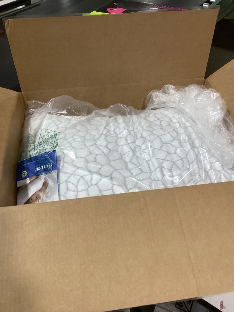 Condition photo showing Good Condition for Similar product single pillow Cooling Pillow Queen Size Set of 2, Adjustable Bed Pillows for Sleeping, Luxury Shredded Memory Foam Pillows 2 Pack,Soft Yet Supportive Firm Pillow for Side,Back,Stomach Sleepers,Gifts for Hot Sleeper Queen (2 Count) Original White (Cooling)