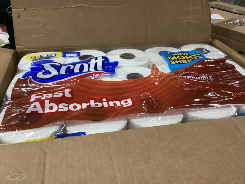Condition photo showing New/Like New for Scott 15-Pack Choose-A-Sheet Paper Towels