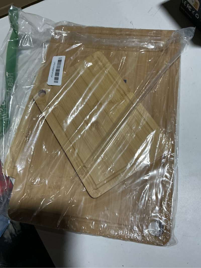 Condition photo showing Good Condition for kitchen cutting board set - 3-piece wooden cutting boards for kitchen with juice groove, handles, hang holes, stylish kitchen essentials for chpping & serving, natural, 0.4"th - (l+m+s) nature l+m+s